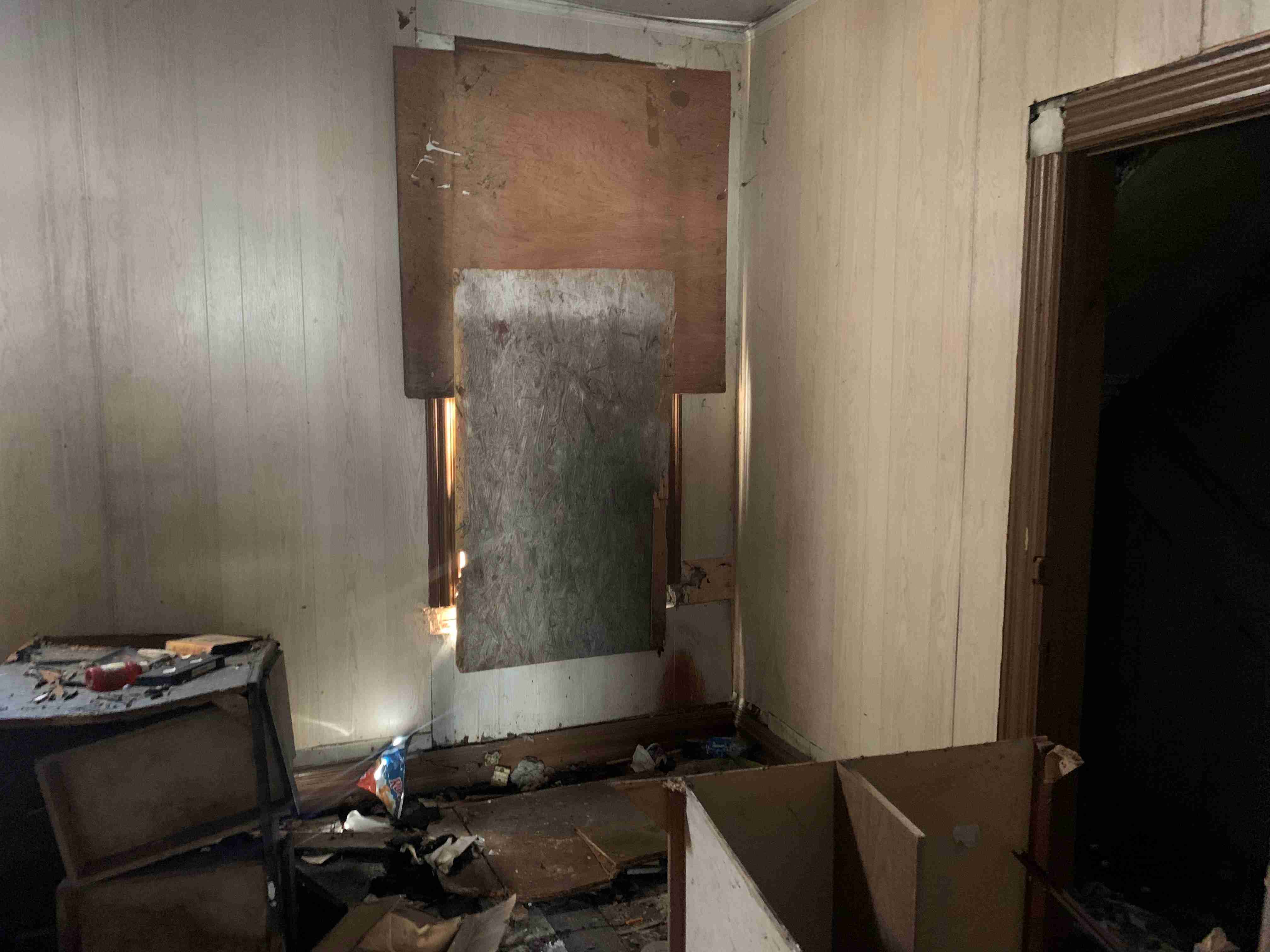 3419 E Canfield 4-28-22 (13).jpg